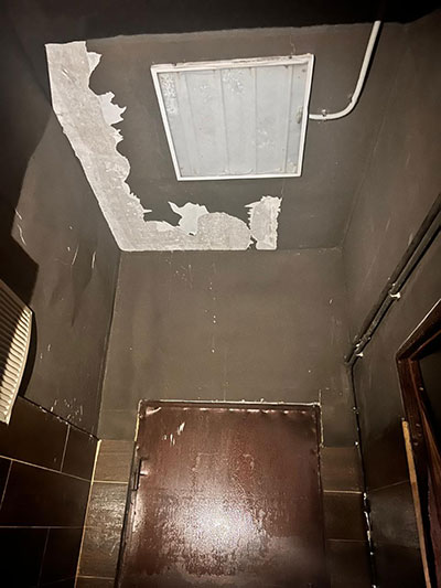 фото с оценки пролива коридора в квартире